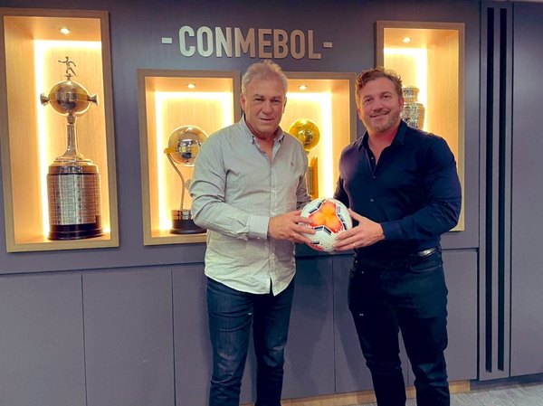 Nery Pumpido, designado como Secretario General en la Conmebol
