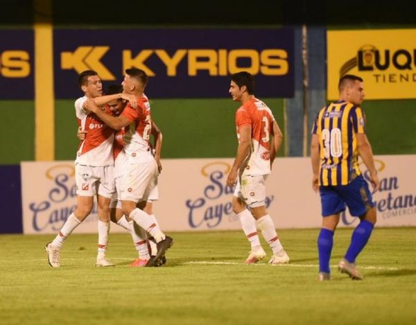 River Plate se recupera y da otro golpe a Luqueño