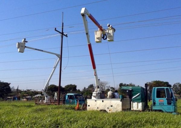 La ANDE prevé cortes de energía para algunos barrios de cuatro ciudades este domingo - Nacionales - ABC Color