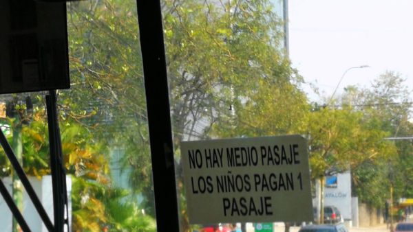Regreso a aulas: Más de 5.300 alumnos siguen sin medio pasaje