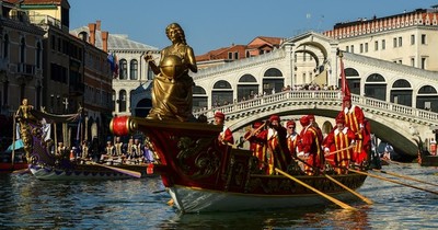 La Nación / Venecia celebra 1.600 años de su fundación con una exposición sobre su “resiliencia”