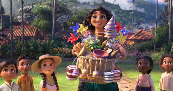 La Nación / Disney estrenará primero en cines el resto de sus películas de 2021