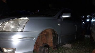 Participó de festejo colorado y le robaron hasta las ruedas