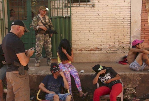 Diario HOY | Anulan proceso a tres personas por tráfico de drogas, gracias a mal actuar de dos fiscalas
