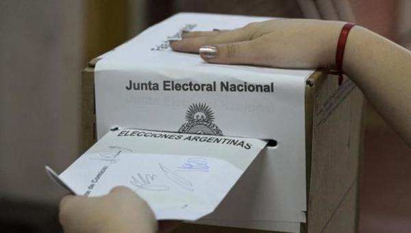 Argentina celebra las PASO para elegir candidatos con miras a elecciones legislativas de noviembre