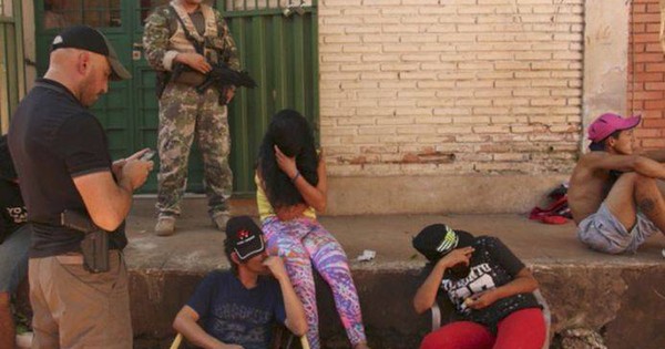 La Nación / Anulan proceso a tres personas por tráfico de drogas, gracias a mal actuar de dos fiscalas