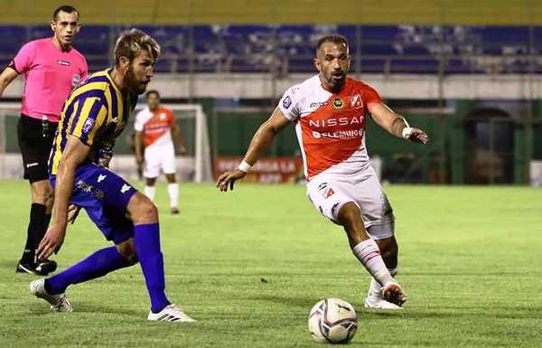 Luqueño perdió un partido de “6 puntos” ante River •