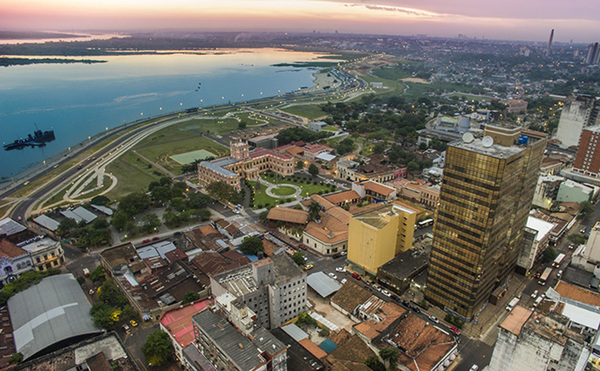 Presidente del BID resalta potencial económico del Paraguay en vísperas de su visita oficial | OnLivePy