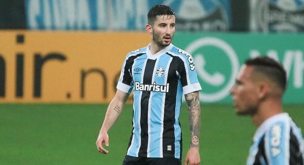 Mathías Villasanti; presente en el triunfo de Gremio en el Brasileirão