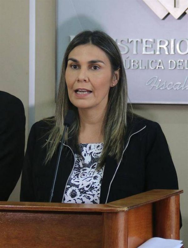 Anulan proceso a tres personas por tráfico de drogas, gracias a mal actuar de dos fiscalas