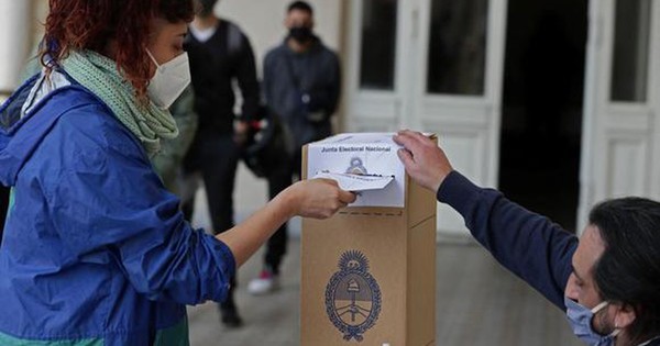 La Nación / Finalizaron las elecciones primarias abiertas simultáneas y obligatorias en Argentina