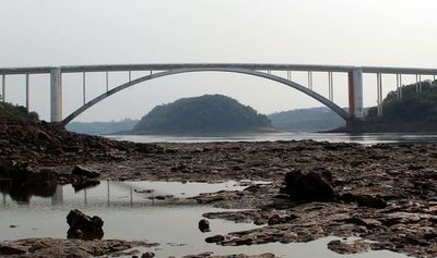 Falta de lluvia genera bajantes históricas en el Paraguay y Paraná - Nacionales - ABC Color