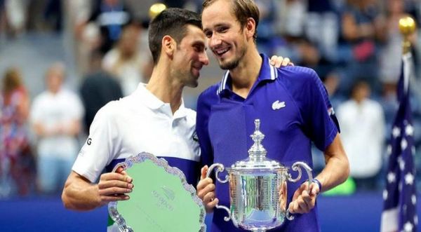 Medvedev derrota a Djokovic y gana el US Open, su primer Grand Slam