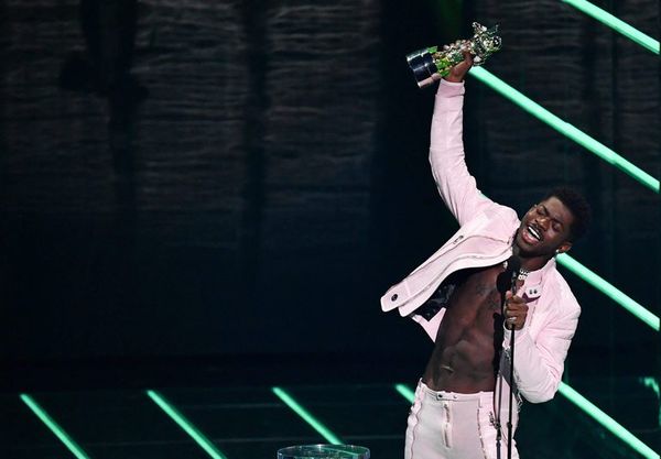 Lil Nas X se lleva el premio MTV al mejor videoclip del año por “Montero” - Música - ABC Color