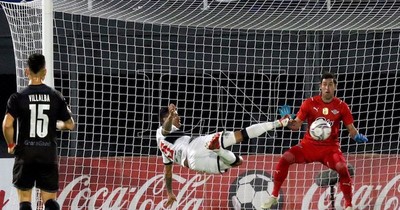La Nación / Apareció el “Mago” Mendieta y desequilibró el clásico