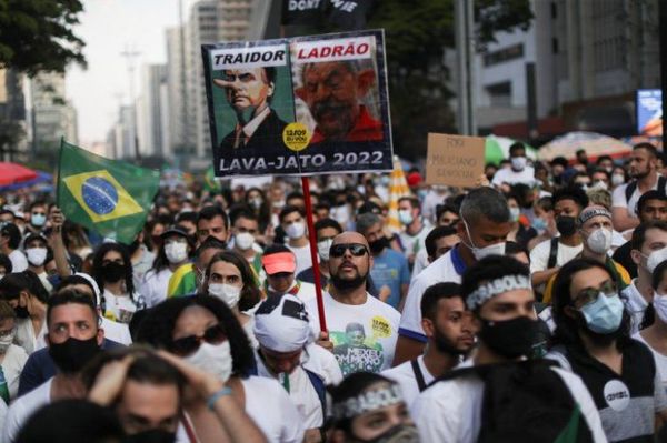 Nuevas protestas en Brasil piden la destitución de Jair Bolsonaro