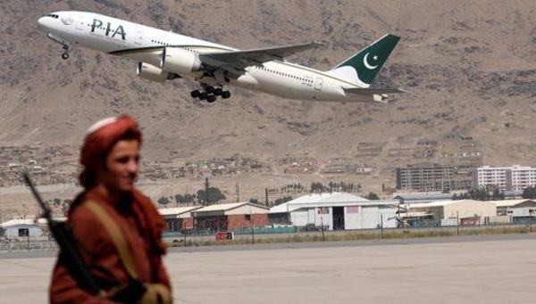 Diario HOY | Despega de Kabul primer vuelo comercial internacional desde vuelta de talibanes al poder