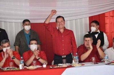 Marito hace campaña con Cuevas y Samaniego, pese a antecedentes