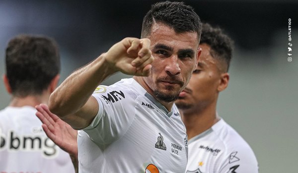 Junior Alonso fue capitán, goleador y figura del Mineiro