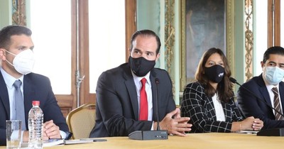 La Nación / Presidente del BID, Mauricio Claver-Clarone, destaca a Paraguay como país líder