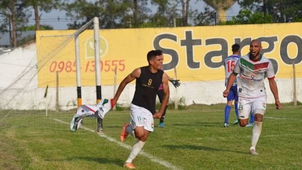 Sportivo Carapeguá e Itapuense lucharán por el título