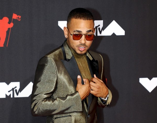 El poder latino deslumbró en los MTV Video Music Awards (Videos)