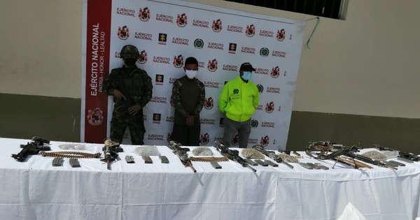 La Nación / Colombia golpea al Clan del Golfo, con siete muertos y dos detenidos