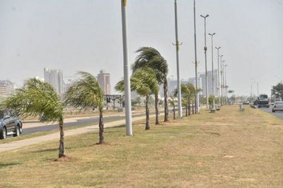 Se registran ráfagas de viento del norte de entre 40 y 80 km/h