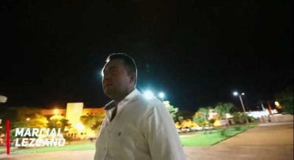 Marcial Lezcano Paredes y sus 12 candidatos a concejal Municipal, brindan este homenaje declamando la Doctrina Partidaria
