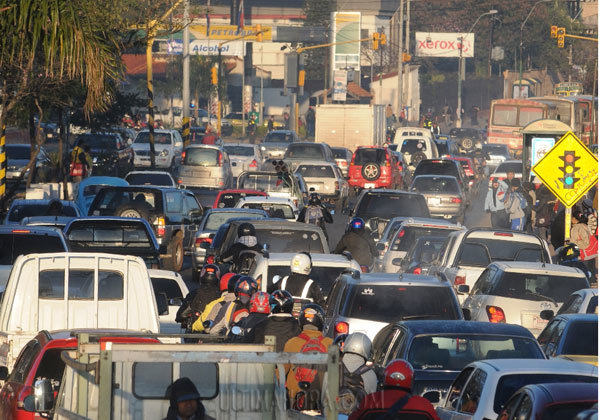 Plantean cobro de peaje a vehículos que ingresan a Asunción - Megacadena — Últimas Noticias de Paraguay
