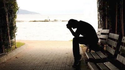 Crónica / LA OTRA PANDEMIA. Suicidios: “Muchos buscan ayuda incorrecta”