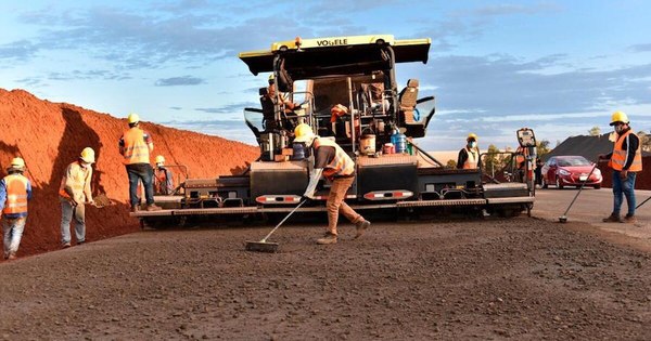 La Nación / La inversión pública hasta el mes de agosto cayó en un 12,8%