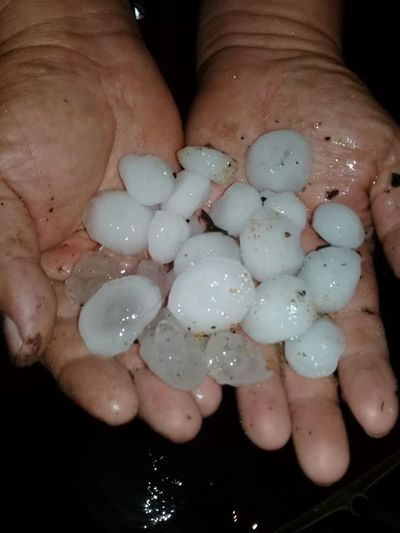 Torrencial lluvia con granizos en San Antonio - Nacionales - ABC Color