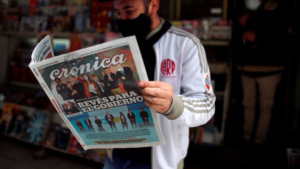 Gobierno argentino pierde comicios y cambia el panorama político