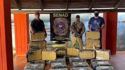 Incautan  1 tonelada de droga en Reserva