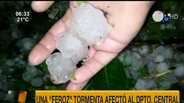 Fuerte temporal con granizada deja destrozos en Central