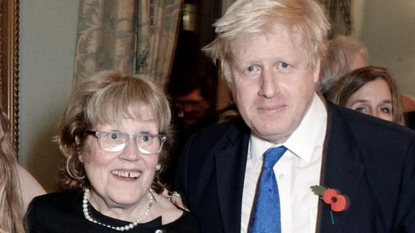 A los 79 años murió la madre del primer ministro británico
