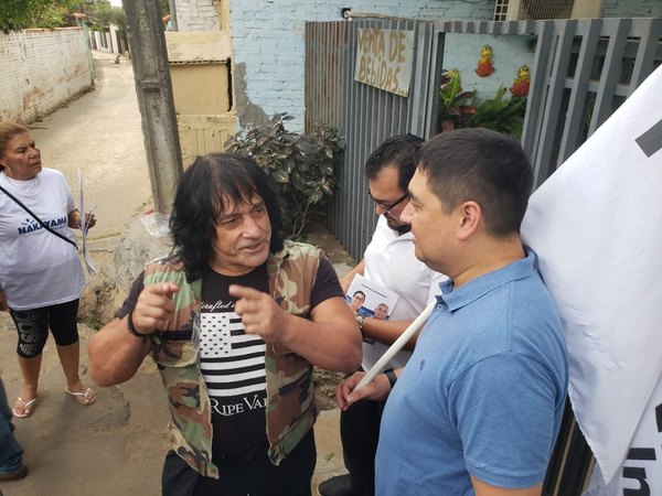 Crónica / [VÍDEO] Rambo paraguayo causa furor en las redes