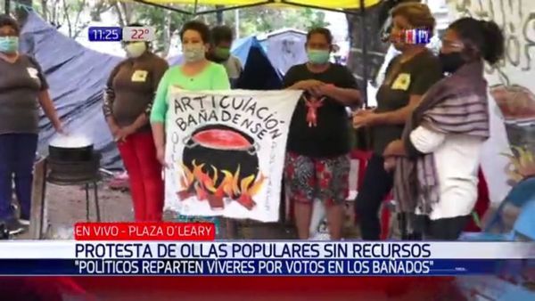 Denuncian que víveres para ollas populares son repartidos en campaña política