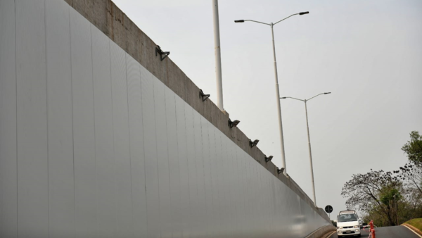Itaipú denuncia robo de reflectores del multiviaducto de CDE