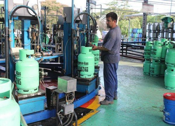 Precios del gas de uso doméstico y vehicular suben por tercera vez en el año