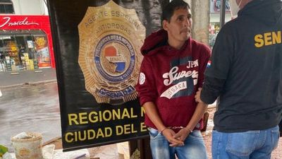 Detienen a yuyero por vender otro tipo de "hierbas" a clientes