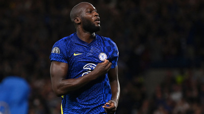 Tanto Chelsea como Juventus festejan en el arranque