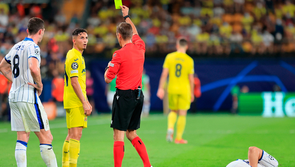 Cuatro goles y un expulsado deja el empate entre el Villarreal y Atalanta