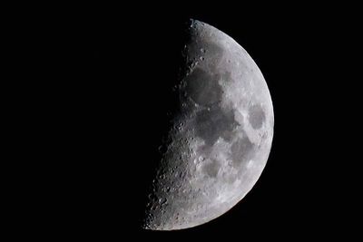 NASA adjudica a Blue Origin y SpaceX contratos de misión Artemis a la Luna - Ciencia - ABC Color