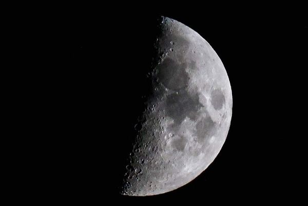 NASA adjudica a Blue Origin y SpaceX contratos de misión Artemis a la Luna - Ciencia - ABC Color