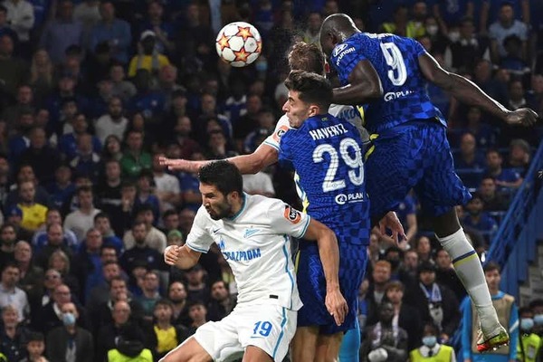 El Campeón de Europa vence por 1-0 al Zenit por la primera fecha de la Champions League