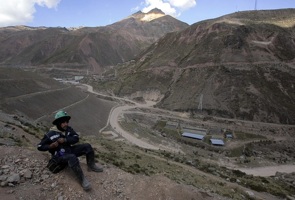 La minera Newmont invertirá, al menos, 500 millones de dólares en Perú - MarketData