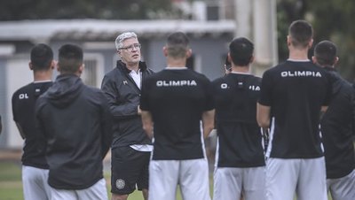 Olimpia, con casi todos titulares en la Copa Paraguay para el debut de Gutiérrez
