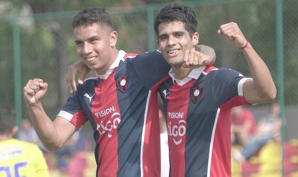 Crónica / Copa Paraguay: Cerro y Olimpia, en acción